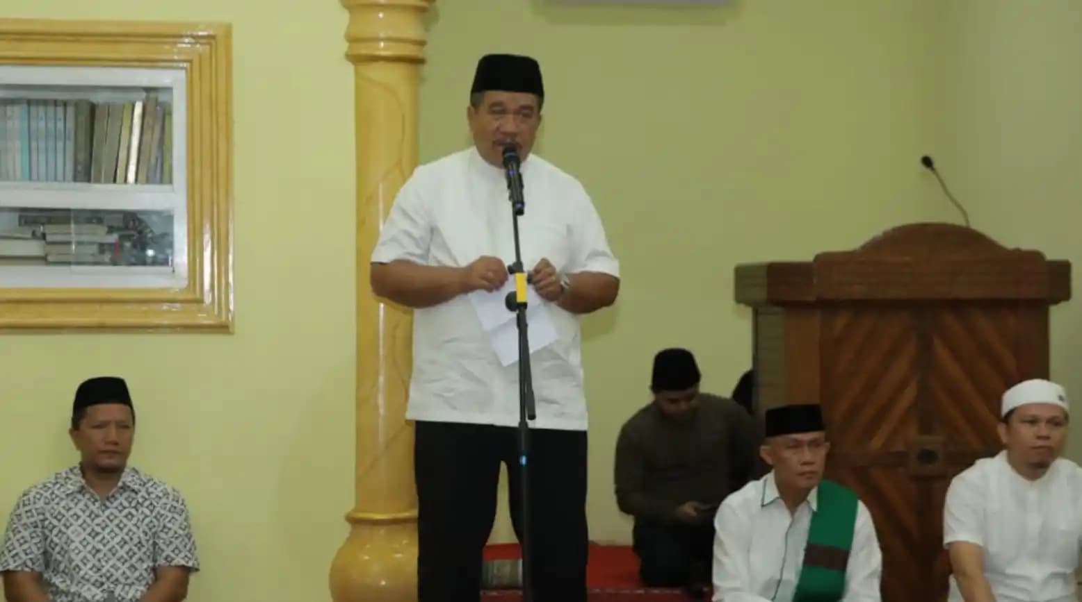 Bupati Asahan Taufik Zainal Abidin Siregar