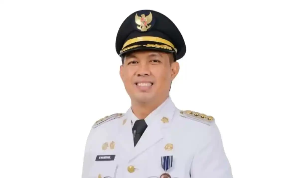 Bupati Cilacap, Syamsul Auliya Rachman