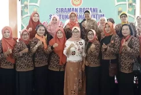 Gelar Siraman Rohani Bersama GOW, Bupati Blitar: Wujudkan Kabupaten Blitar Mandiri dan Sejahtera