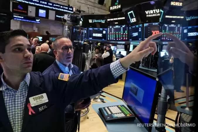 The Fed Melunak, Wall Street Dibuka Menguat