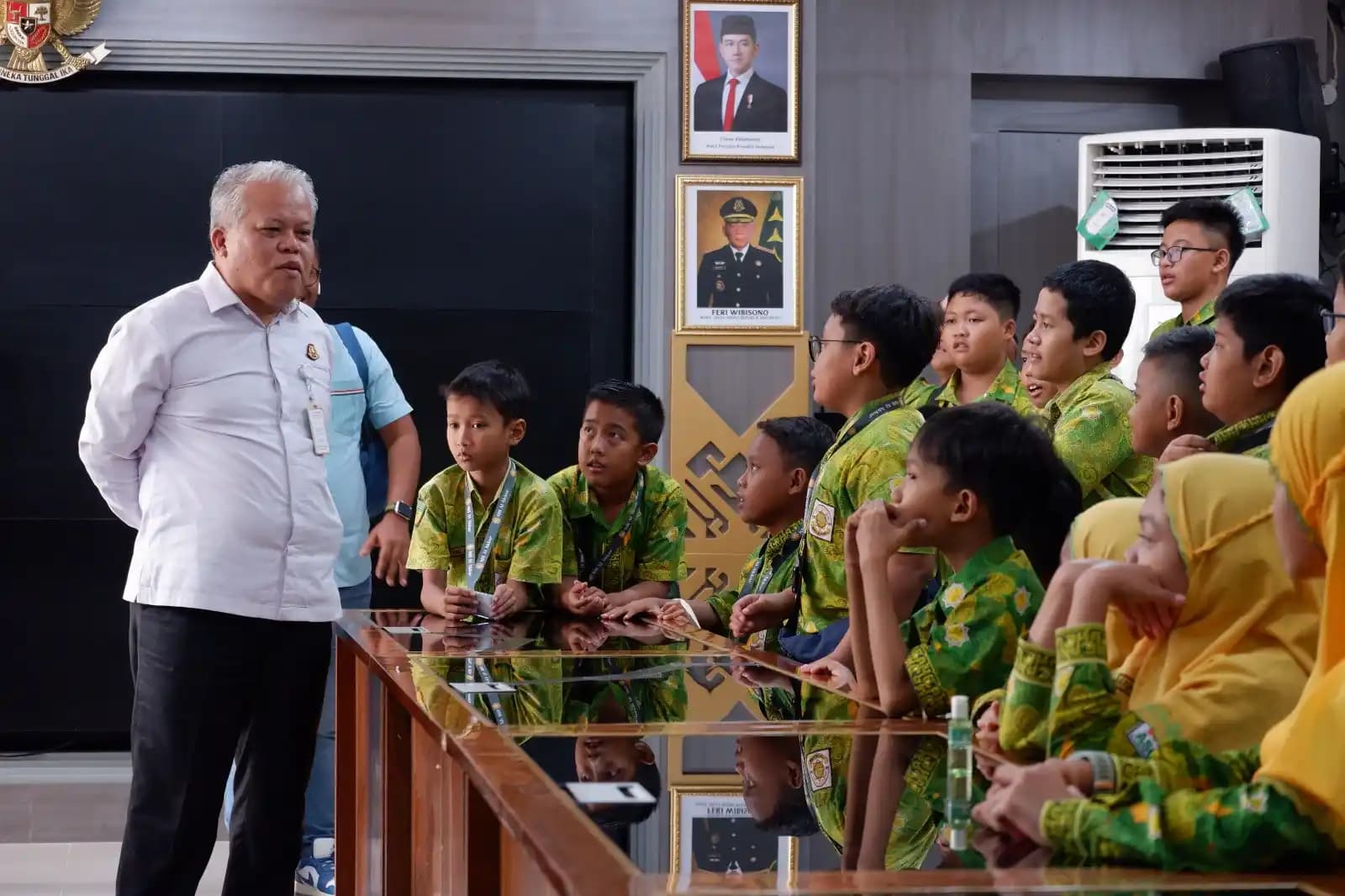 Di hadapan Murid SD Islam Al Akbar Mojokerto, Puspenkum Perkenalkan Kejaksaan Sejak Usia Dini