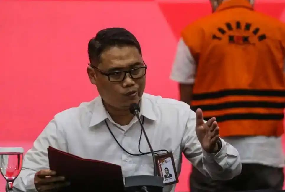 Dirdik KPK Asep Guntur Rahayu