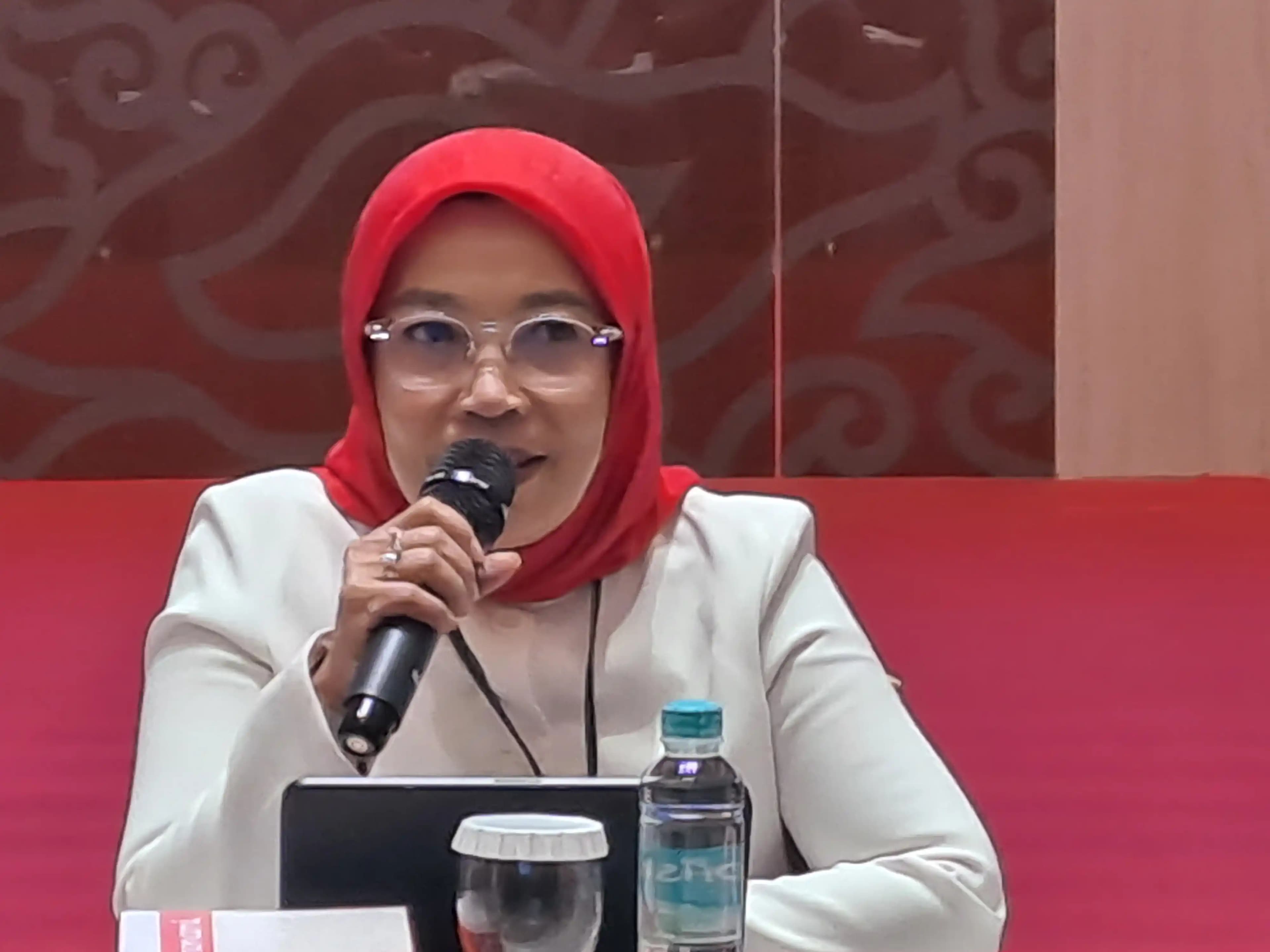 Direktur Jenderal Guru, Tenaga Kependidikan, dan Pendidikan Guru (GTKPG) Nunuk Suryani