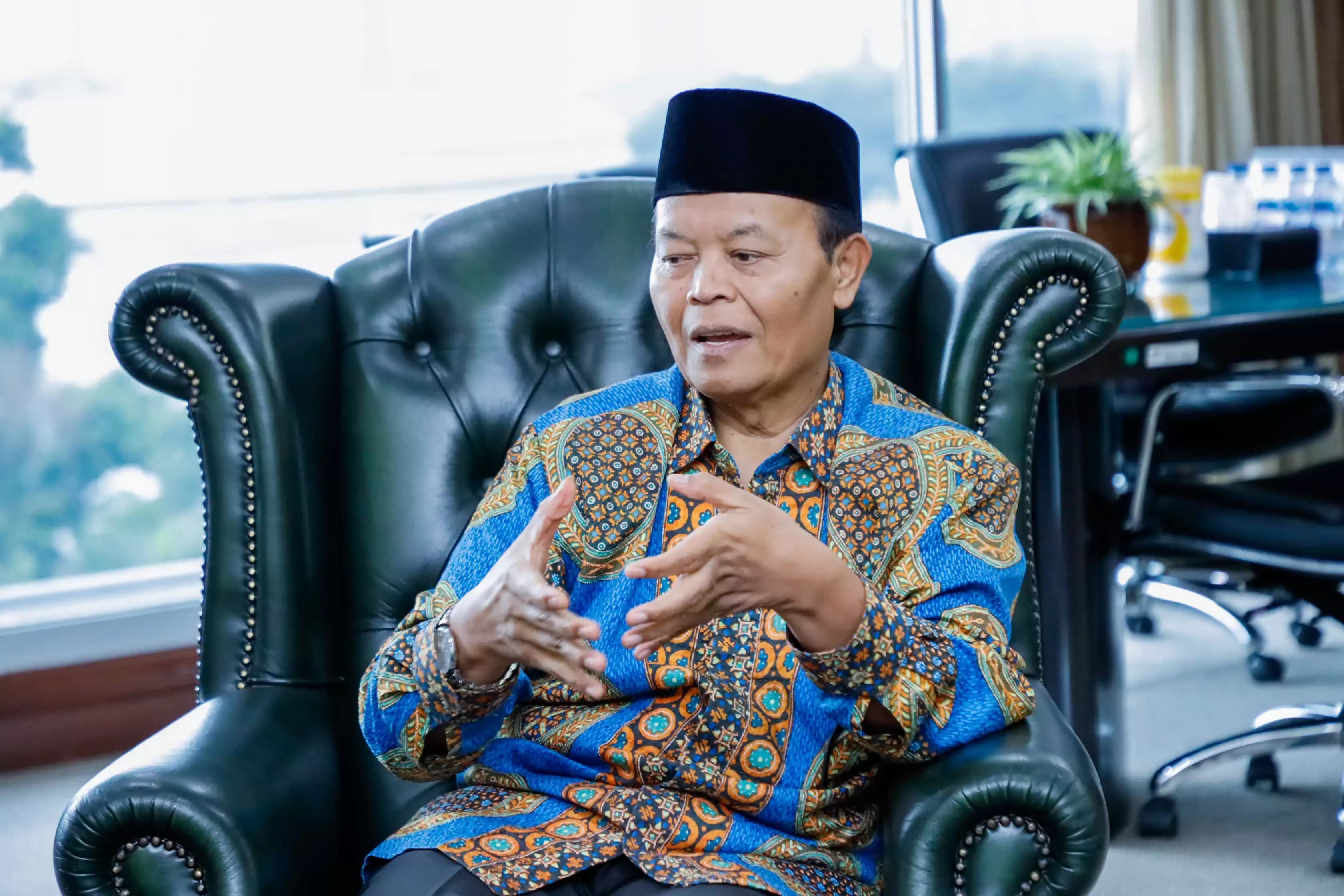 Soal Presiden Boleh Berkampanye, HNW Ingatkan Jokowi Abuse of Power hingga Sumpah Jabatan