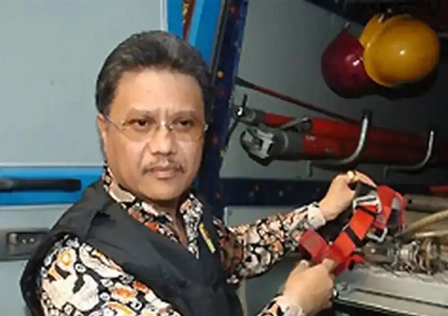 Eks Dirut PLN Fahmi Mochtar Cs jadi Tersangka Korupsi PLTU Kalbar