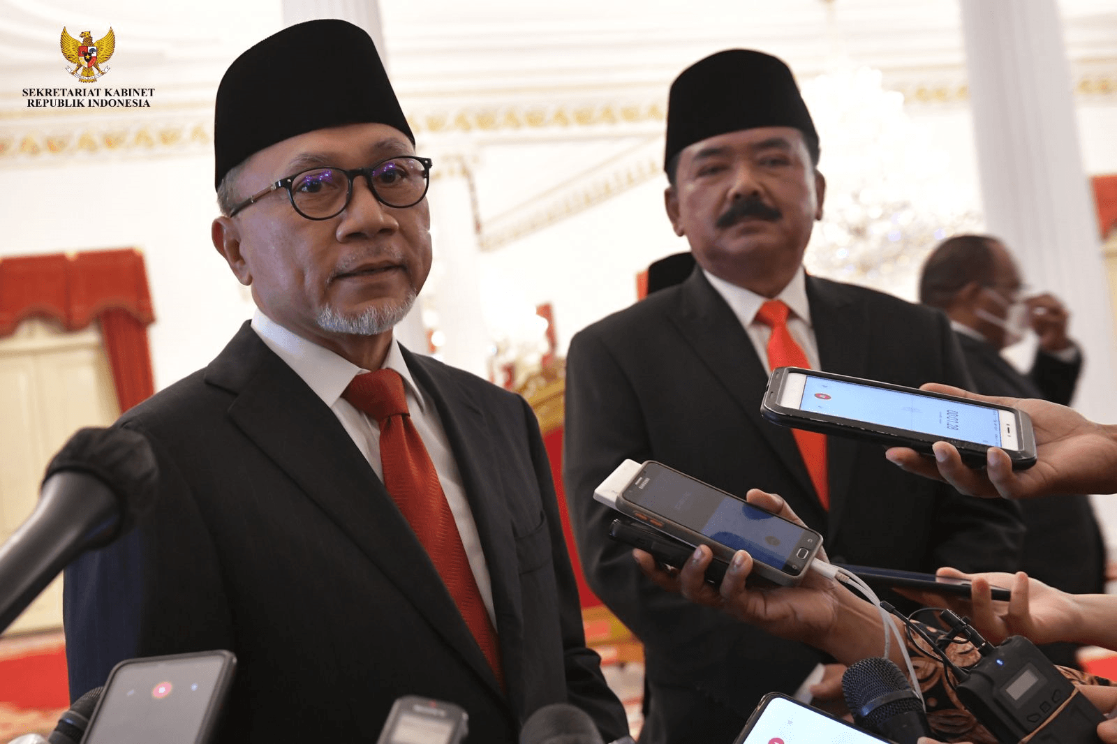 Hari Pertama Menjabat, Zulkifli Hasan Berhasil Temukan Masalah Utama Kebutuhan Pokok Naik
