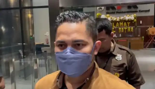 Fathroni Diansyah, adik dari Advokat Febri Diansyah