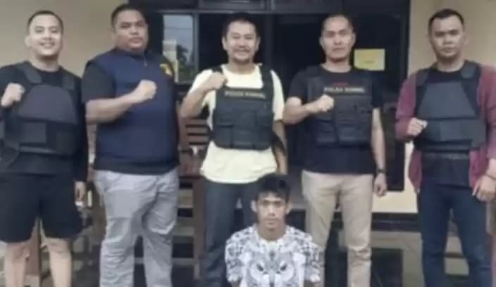 Foto Aparat Kepolisian Musi Rawas, Sumatera Selatan menangani perampok yang menyekap