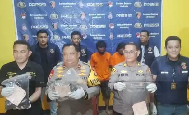 Foto Dua Pelaku Pemerasan toko di Palmerah