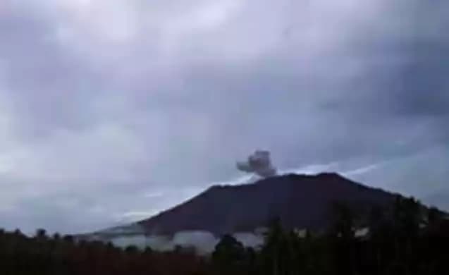 Foto Gunung Ibu