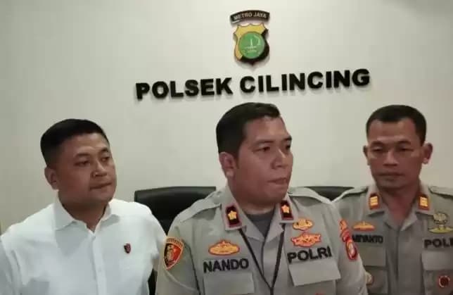 Foto Kapolsek Cilincing Kompol Fernando Saragi