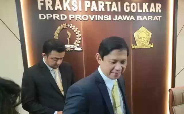 Foto Ketua DPP Partai Golkar Bidang Pemenangan Pemilu Wilayah Jawa Barat MQ Iswara memberikan keterangan