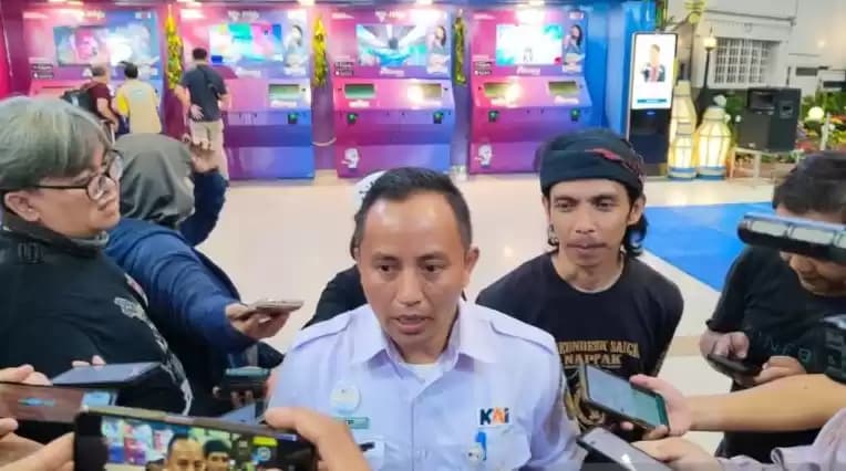 Foto Manajer Humas PT KAI Daop 2 Bandung Ayep Hanapi