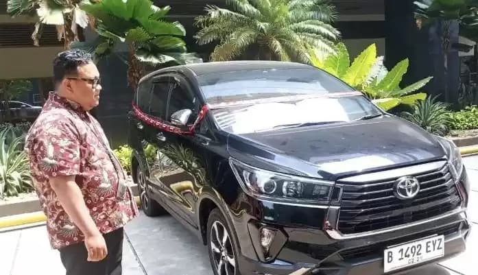 Foto Satu Unit Innova Disita KPK dari Putri SYL