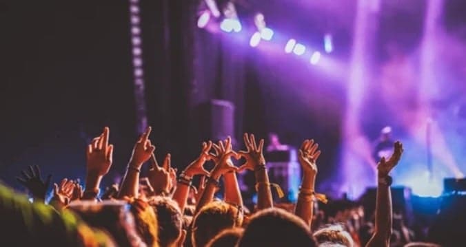 Promotor Musik Tolak Larangan Sponsor Rokok