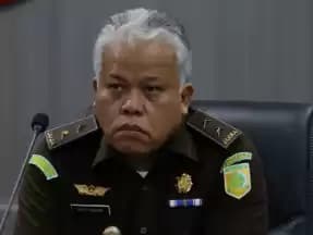 harli siregar