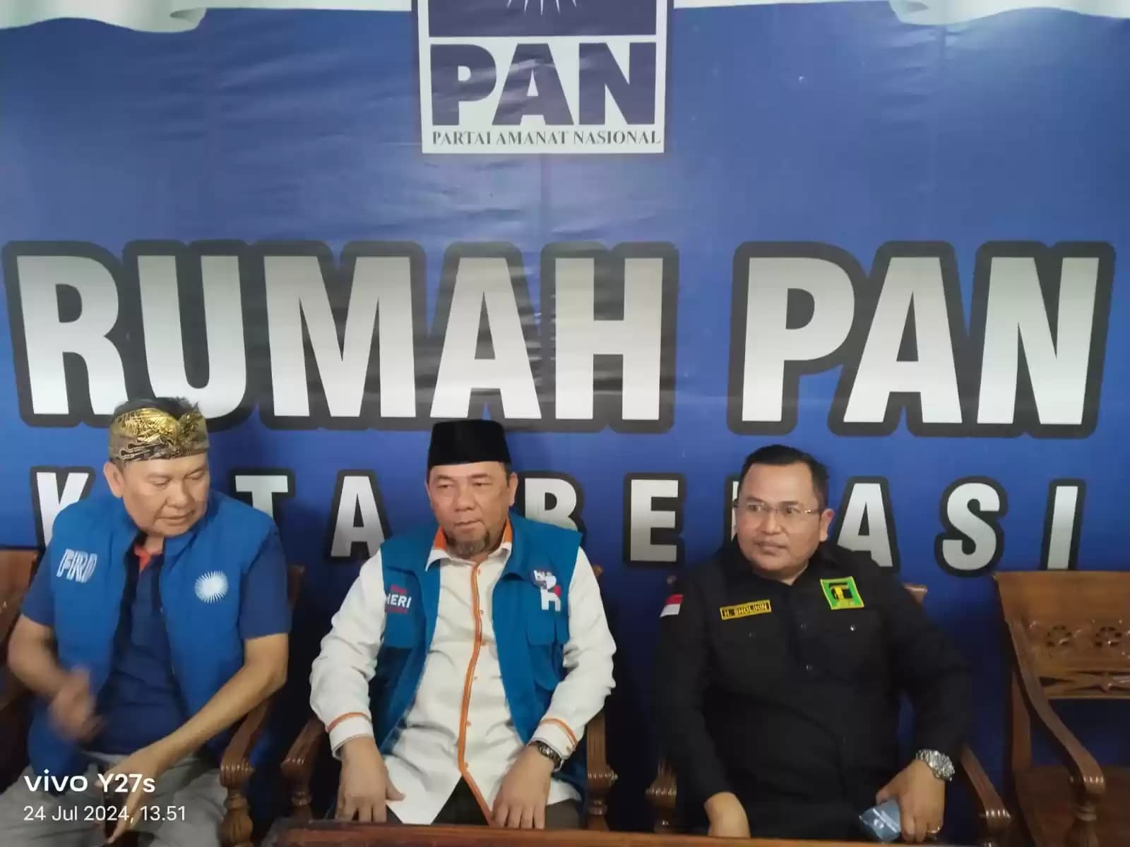 Heri Koswara (tengah), Sholihin (kanan) dan Fatur R Duata (kiri) (Foto: Dok MI/MA)