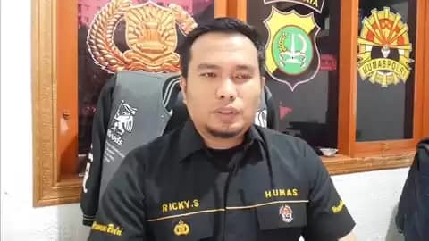Humas Polsek Kemayoran, Bripka Ricky Sihite