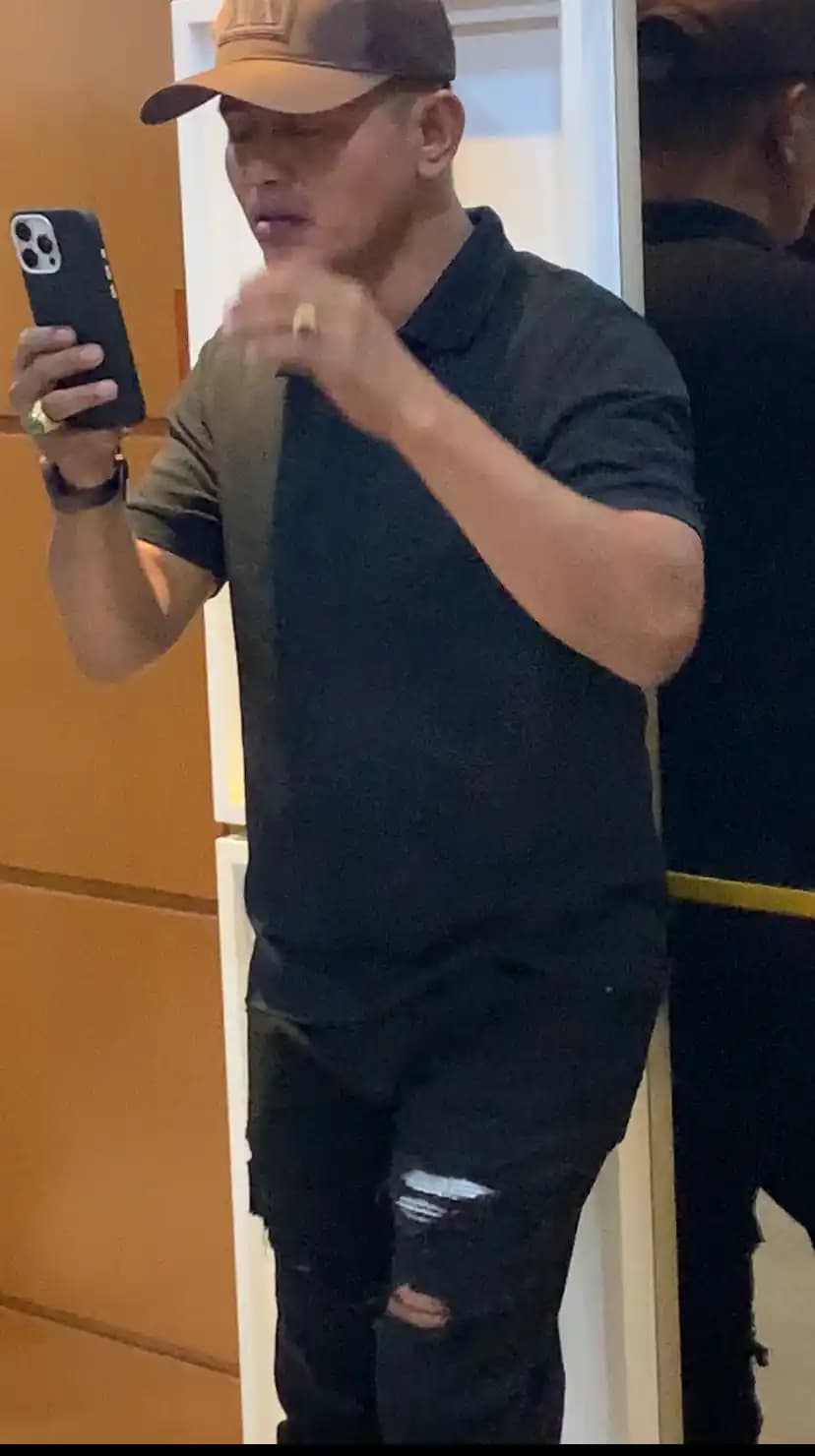 Jon F Pandu