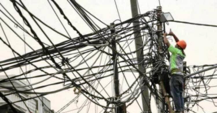 Kabel Optik Semrawut di Jakarta akan Dipindah ke Bawah Tanah Mulai September 2023