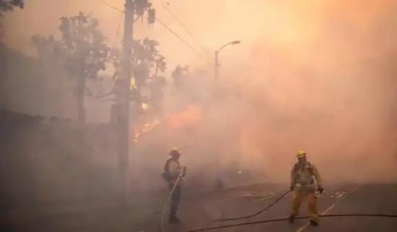 Kebakaran Hutan di Los Angeles