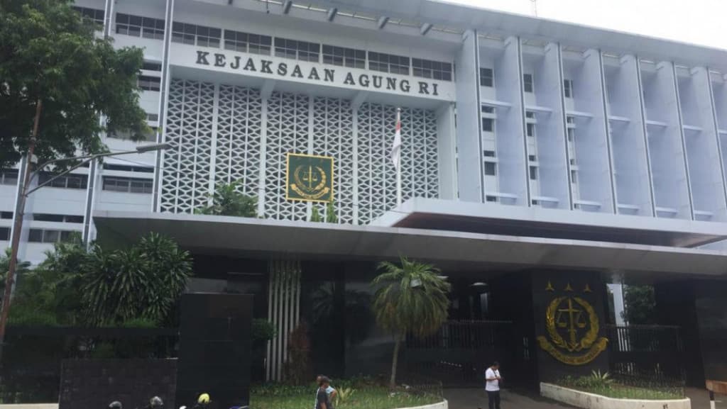 Kasus Korupsi CPO, Kejagung Periksa Sekretaris Kemenko Perekonomian dan Kawan-kawan