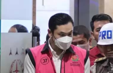 Kejagung Sita Uang Rp 76 M dari rumah Harvey Moeis Suami Sandra Dewi
