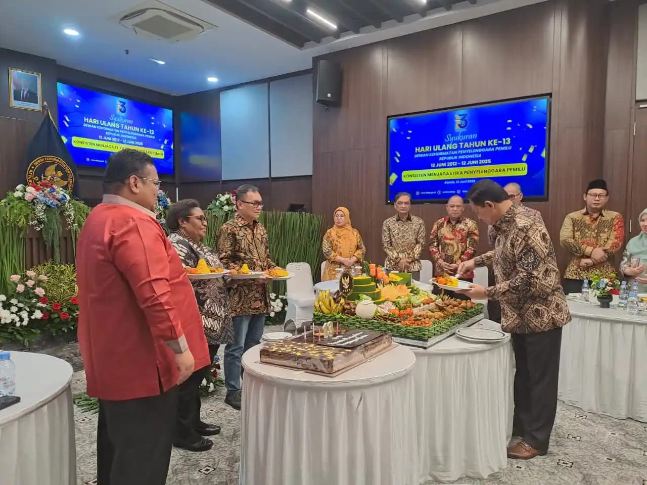 Ketua DKPP Heddy Lugito dalam acara Syukuran HUT ke-13 (Foto. Rizal)