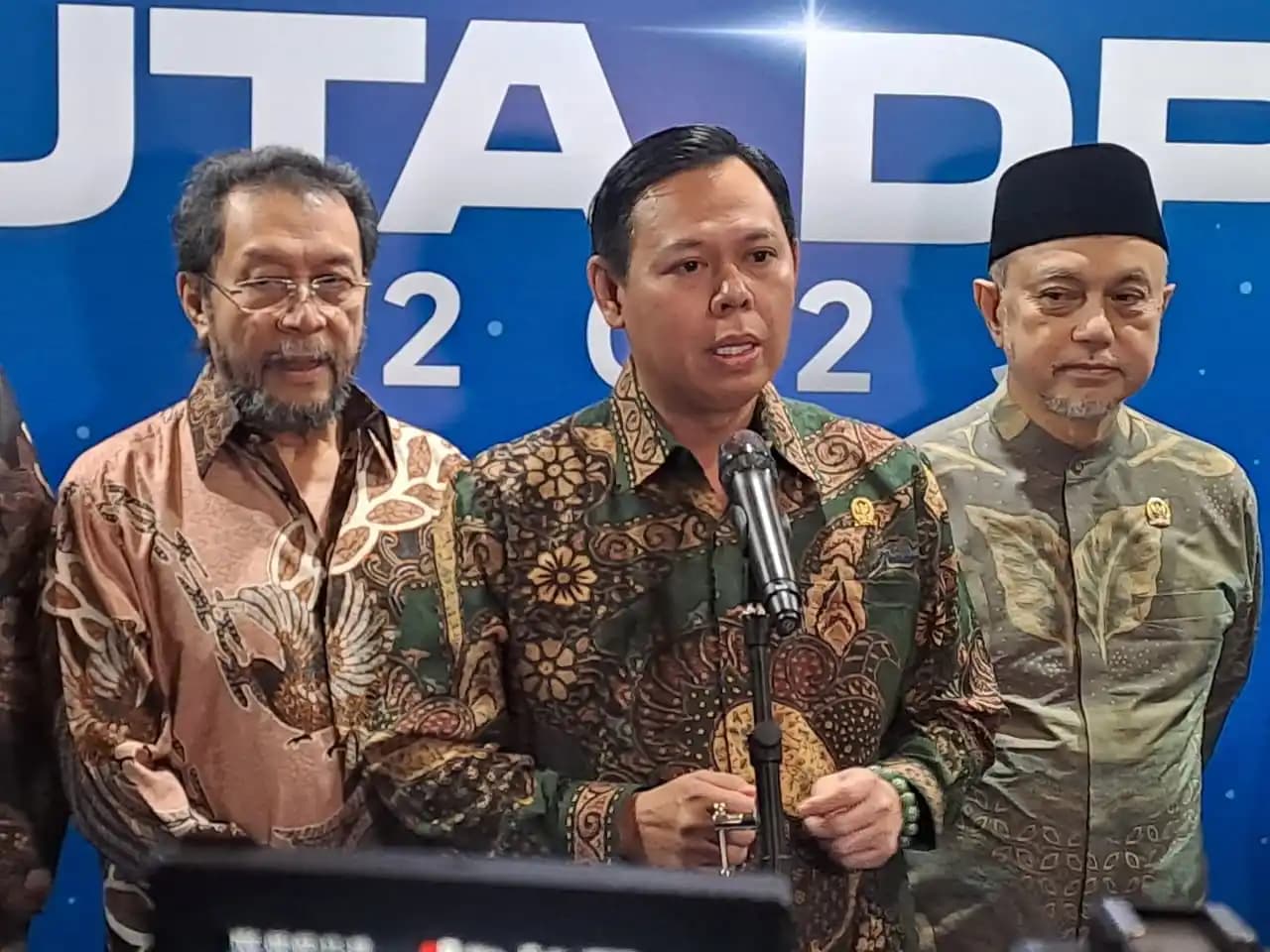 Ketua DPD RI, Sultan Bachtiar Najamudin saat beberkan Grand Final Penganugerahan Duta DPD RI 2025. (Foto. Rizal Siregar)