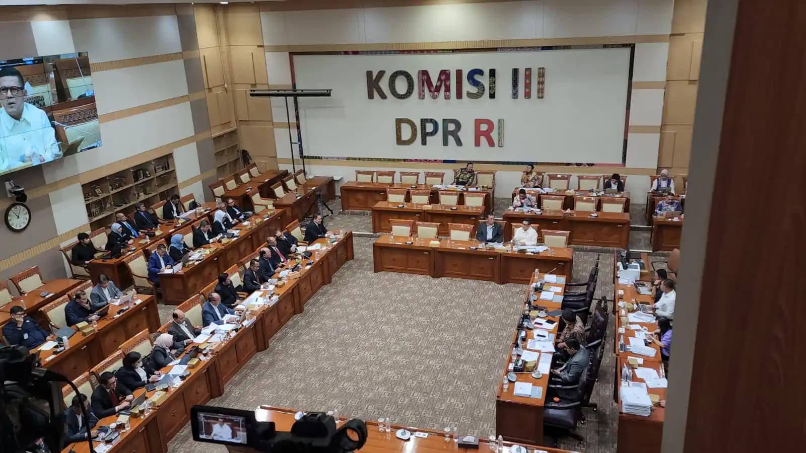 Ketua Komisi III DPR RI Habiburokhman dalam Rapat Dengar Pendapat dengan LPSK (Foto: Rizal)