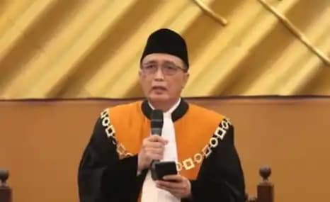 Ketua Mahkamah Agung (MA) Sunarto