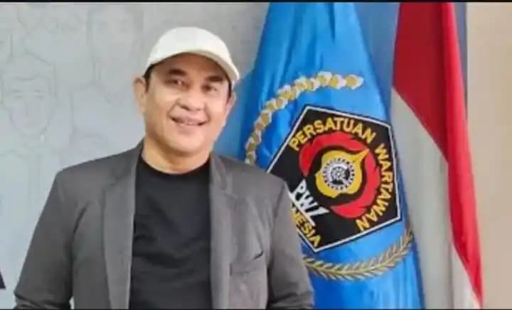 Ketua PWI Pusat, Zulmansya Sekedang