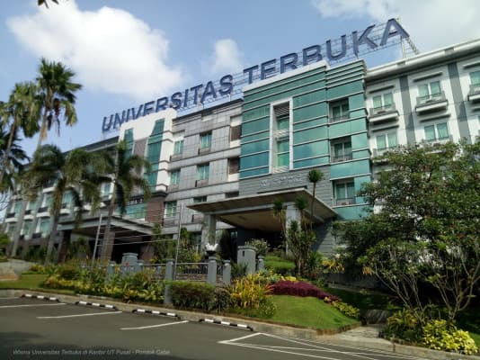 Oknum Joki Tugas Universitas Terbuka Tak Bisa Dibiarkan, Polisi Harus Telusuri Sampai Akarnya!