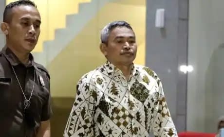 KPK Periksa Satori