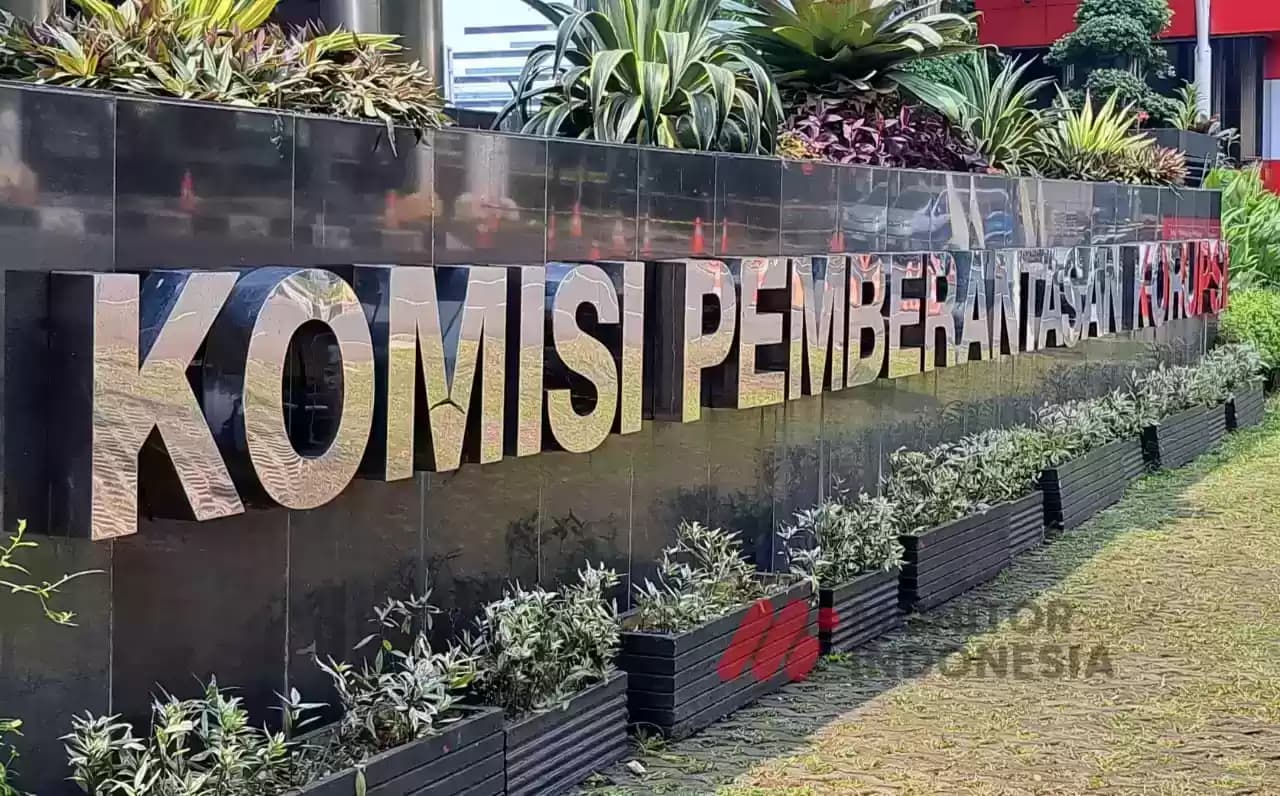 KPK Periksa Tan Paulin