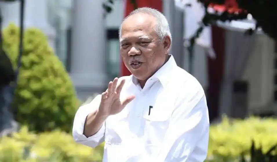 Mantan Menteri PUPR Basuki