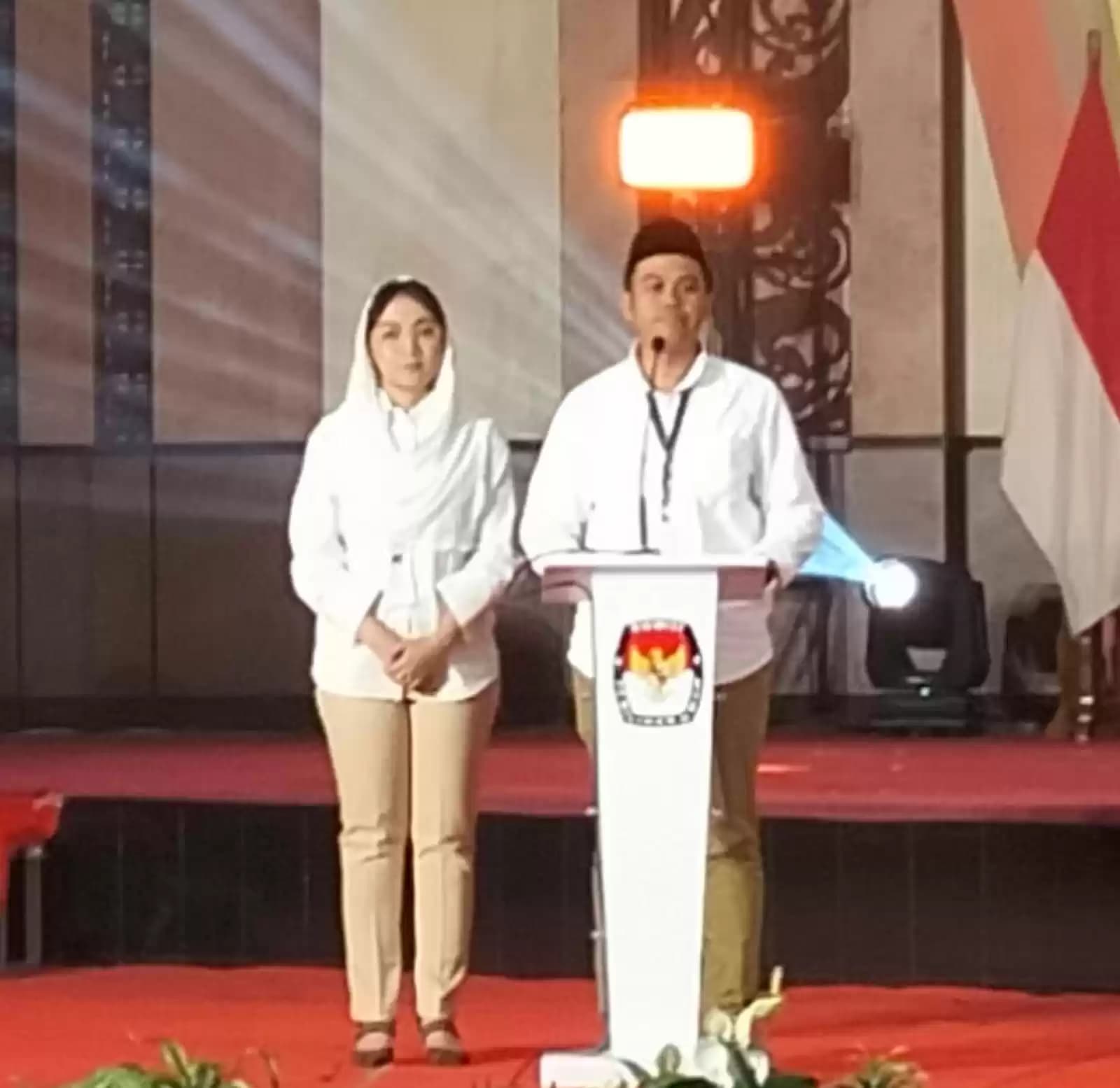 Mas Ibin saat menyampaikan keterangan pers usai melakukan pendaftaran