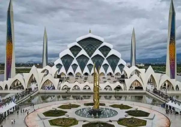 Masjid Al Jabbar