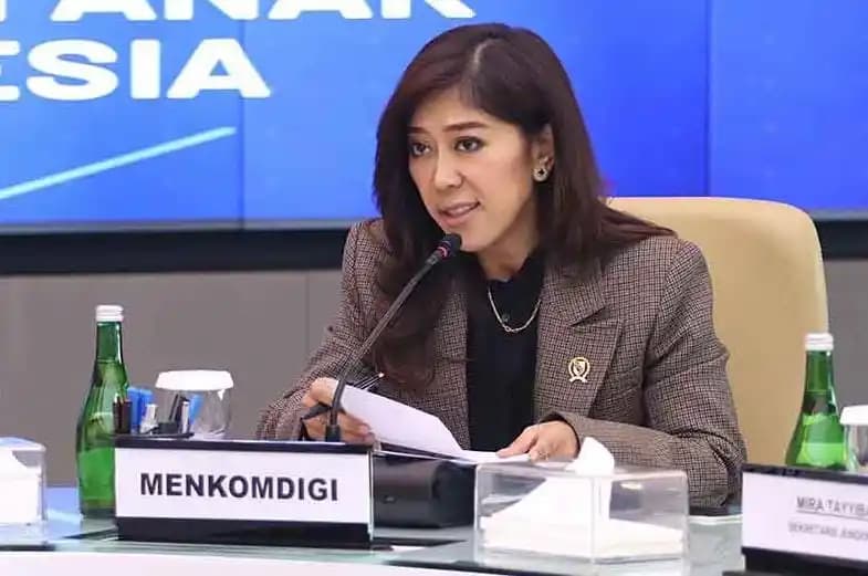 Daftar Medsos Wajib Pakai Nomor HP, Komdigi Kaji Aturan Baru