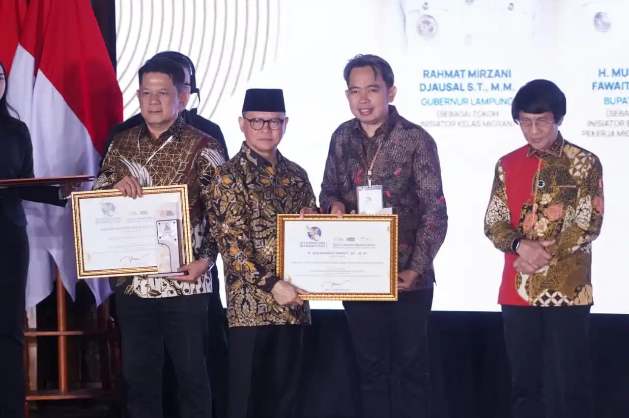 Menteri P2MI Mukhtarudin dalam peringatan International Migrant Day yang digelar di Sasana Langen Budoyo, TMII. (Foto. Humas KemenP2MI)