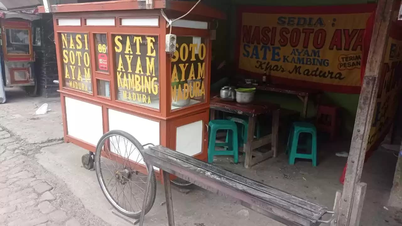 Nasi Sato Khas Madura di Bandung
