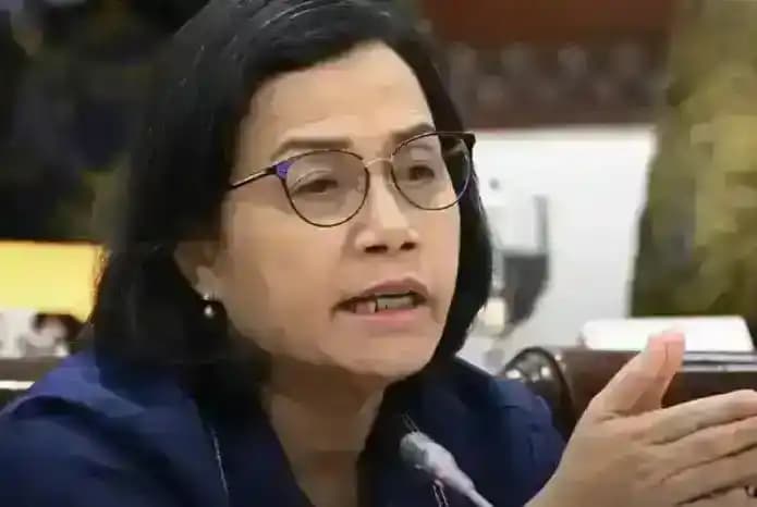 Pecat Sri Mulyani