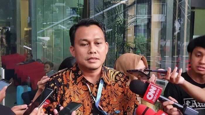 Ini 4 Tersangka Korupsi Dana PEN Kabupaten Muna, Rusman Emba dan Gomberto Dicegah ke Luar Negeri