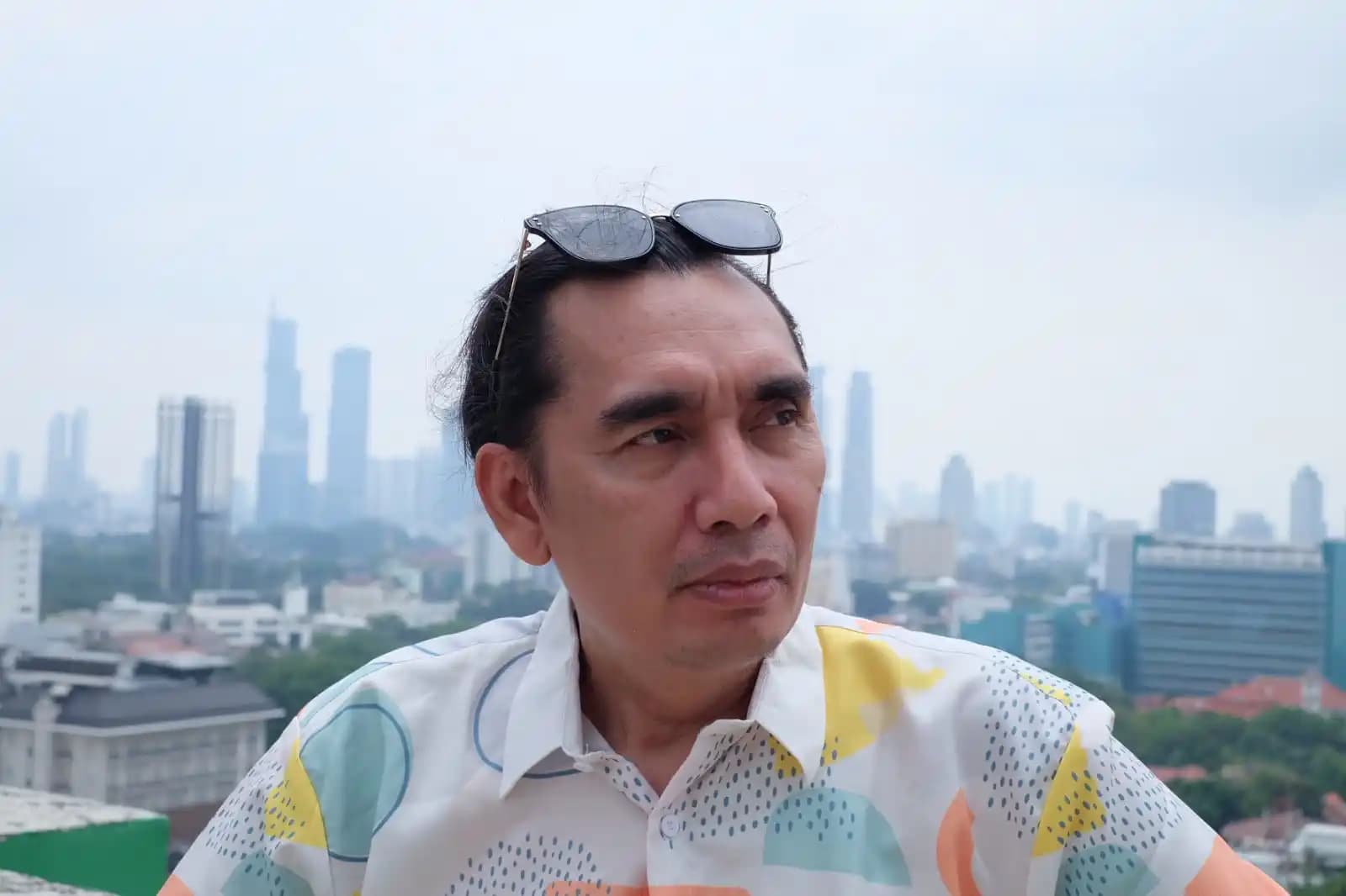 Perspektif Hukum Meme Presiden Prabowo-Jokowi Versi Azmi Syahputra