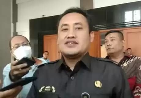 Petahana Bupati Mansur Hidayat Unggul di Survei Terbaru Pilkada Pemalang