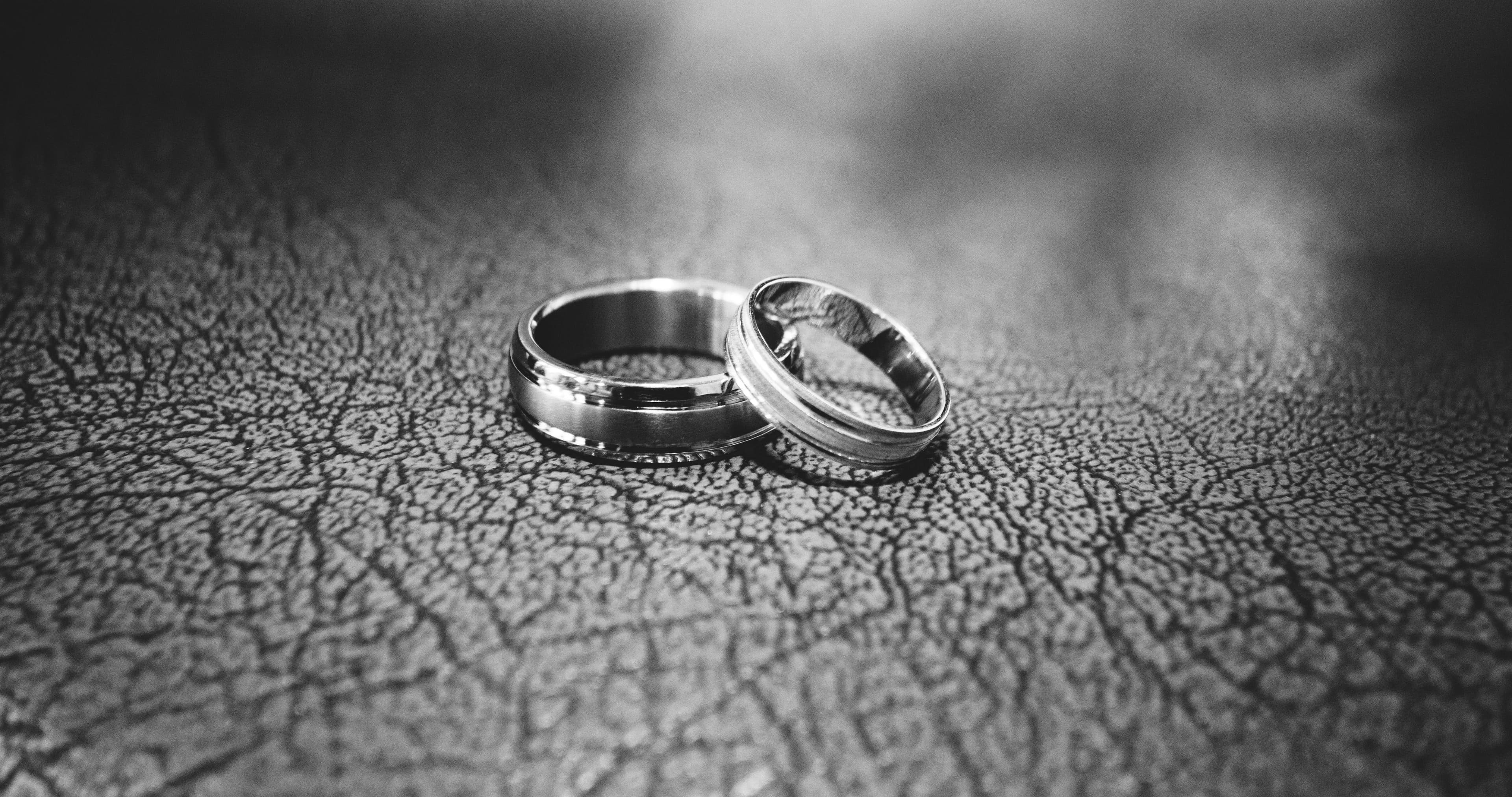Demi Hindari Kumpul Kebo, PN Surabaya Izinkan Warga Nikah Beda Agama