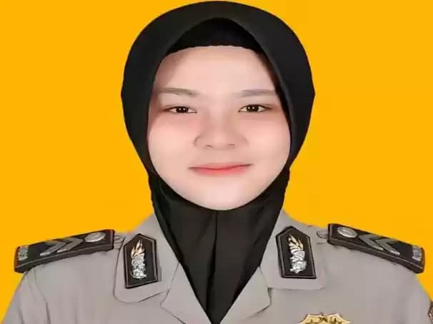 polwan bakar suami