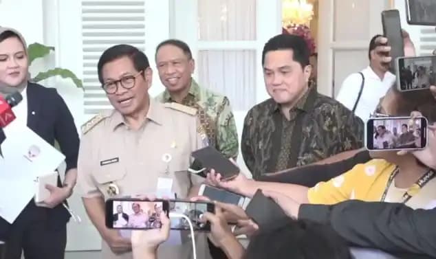 Pramono Anung dan Erick Thohir