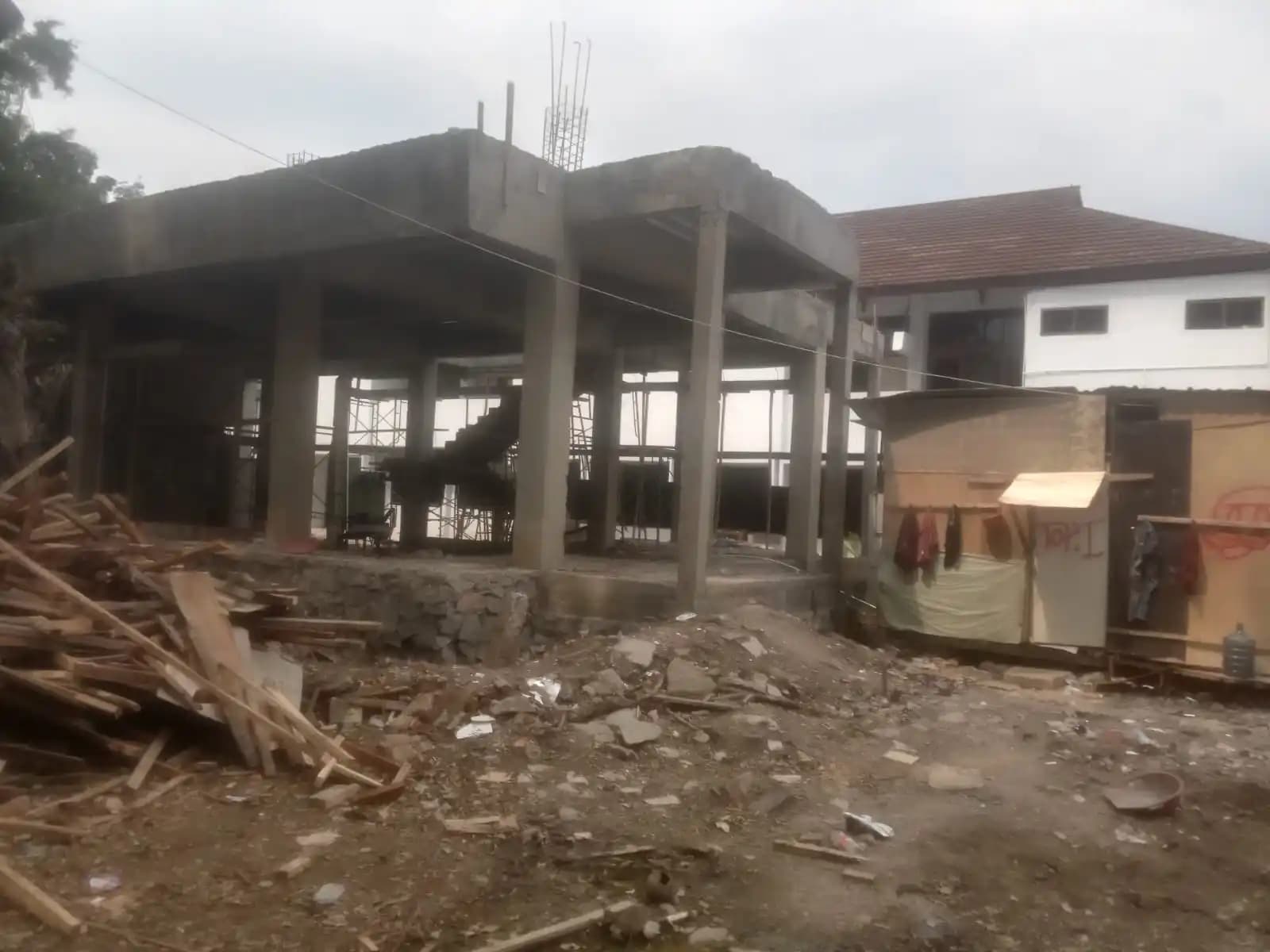 proyek pembangunan tanpa papan proyek di pendopo Bupati Tangerang