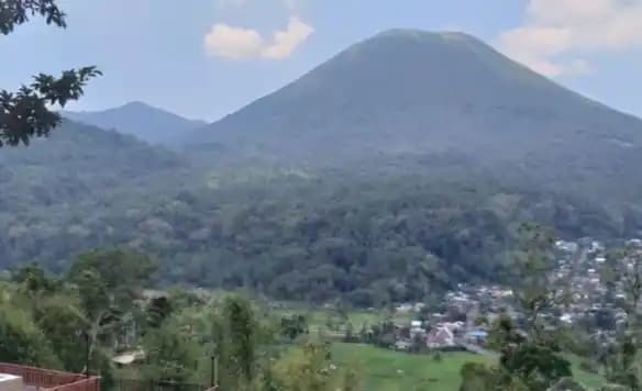 Radius Gunung Lokon